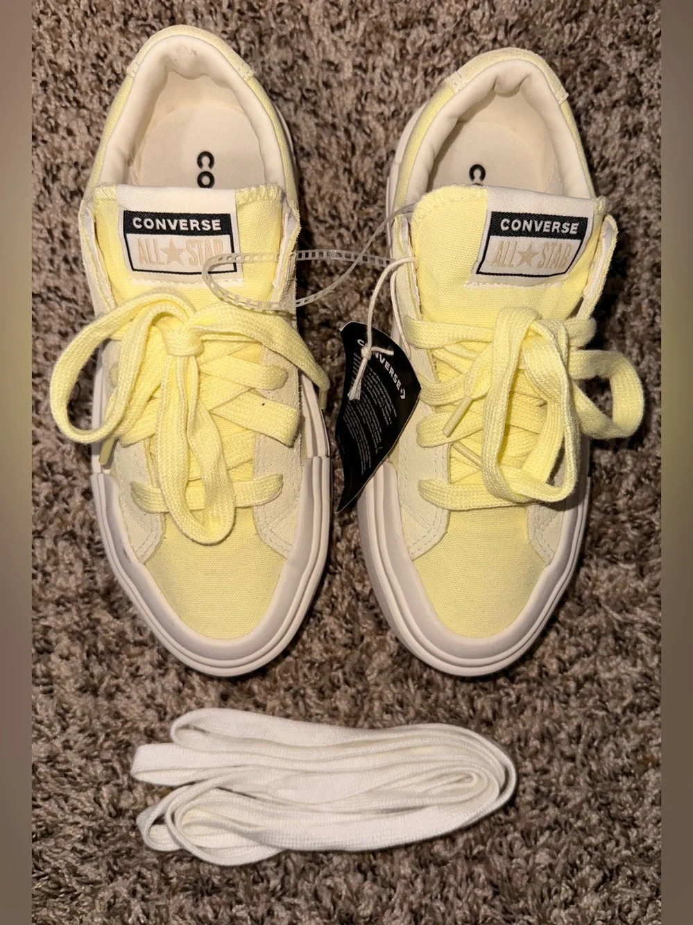 Converse Low Top Sneakers in Light Yellow and White - Picture 4 of 10
